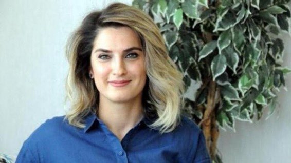 Başak Demirtaş’a verilen 2 yıl 6 ay hapis cezası, bir intikam saldırısıdır. Bu saldırıları hep birlikte mücadele ederek boşa çıkartacağız. Başak Demirtaş yalnız değildir, arkasında büyük bir kadın mücadelesi vardır!