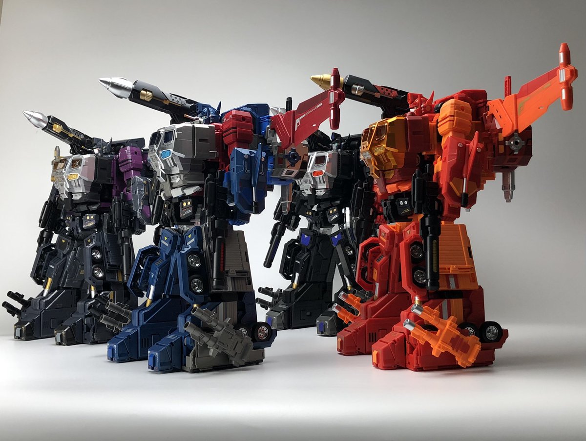 fans_hobby's tweet photo. MB-06 POWER BASER + MB-11 GOD ARMOUR family last photo section - Super combined mode ! 

Pls. be noted MB-06D ORANGE POWER BASER + MB-11D ORANGE GOD ARMOUR will start shipping next week!! 

#fanshobby #thirdpartytransformers 
#powerbaser #masterforce  #godarmour #godarmor https://t.co/MczSuxJP3d