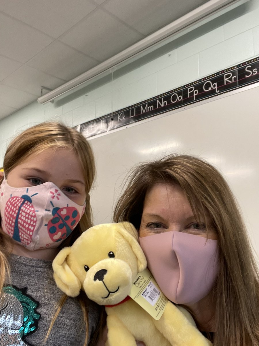 A wonderful gift from this sweetie!  Our favorite character Biscuit!!@D13Jaguars <a href="/13Bloomingdale/">Bloomingdale SD 13</a> #LeadLikeAJaguar