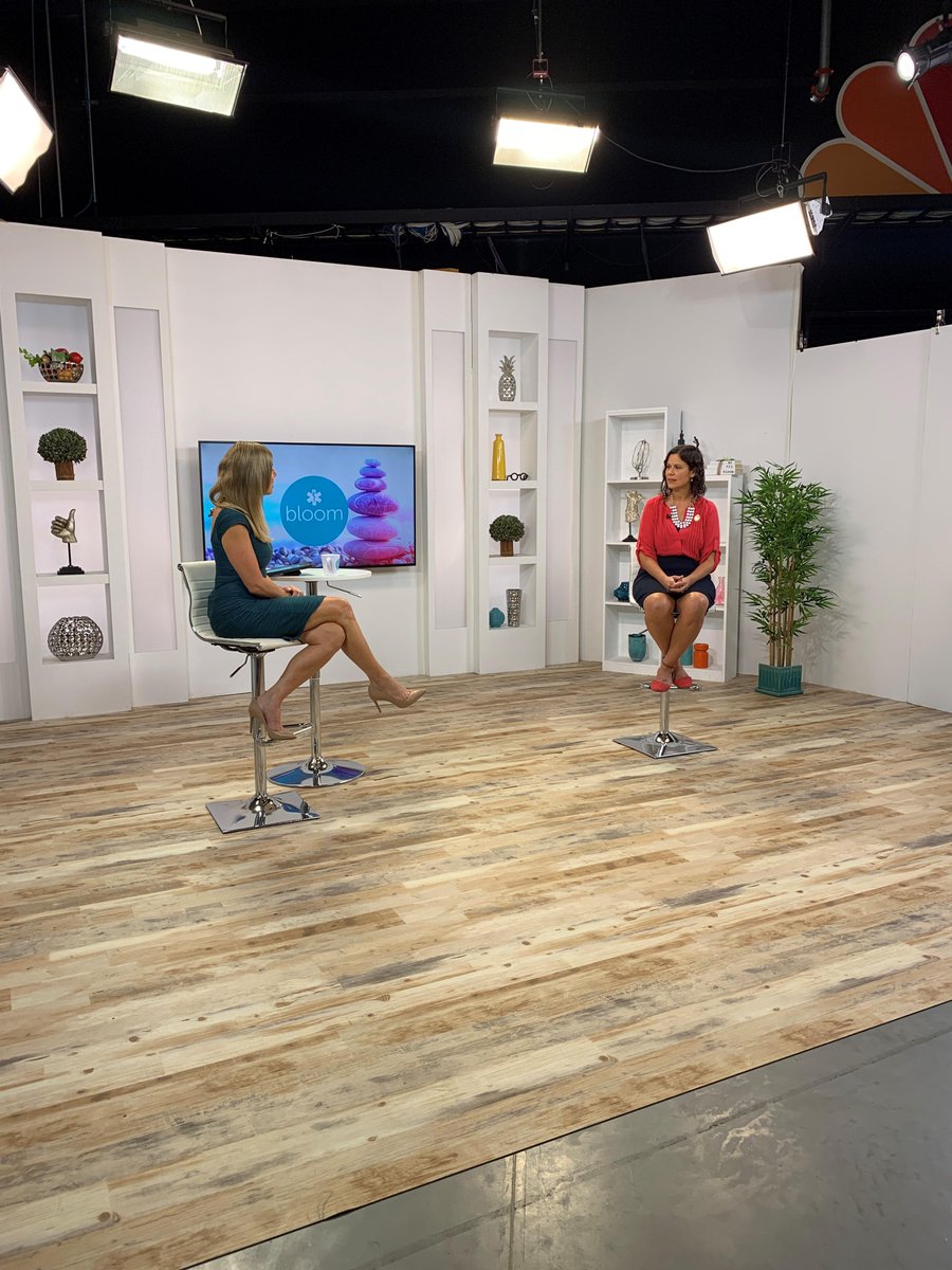 empathhealth's tweet photo. Tune in today at noon to watch Empath Health’s Director of Volunteer Services, Melissa Moré, discuss our Veterans Programs on @BloomTV1. #VeteransDay #TeamEmpath https://t.co/r2GUaccDk8