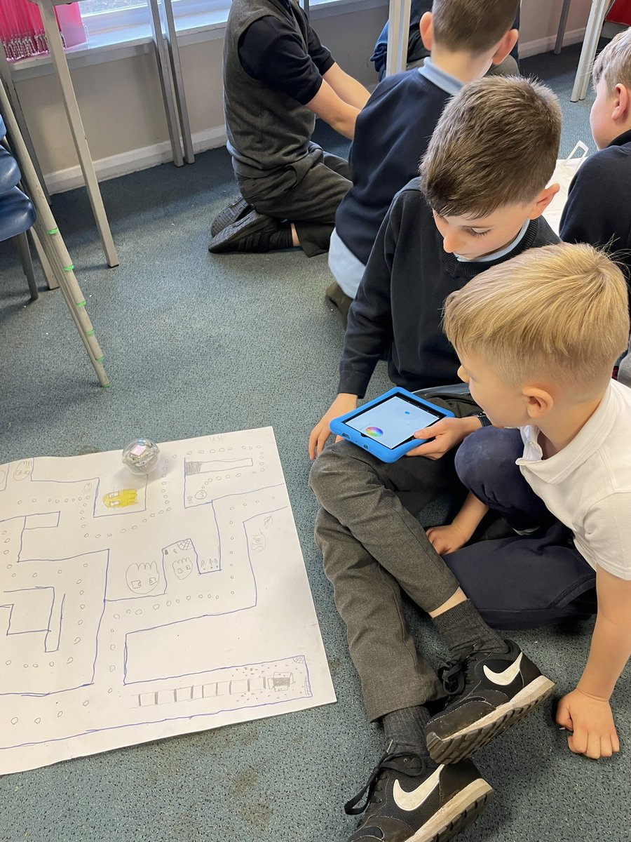 Mrs_T_101's tweet photo. Lots of excitement this afternoon when we shared our Sphero Maze Challenges with our buddies! So proud of my kiddos confidently sharing their learning with the amazing little P1’s #spherofun #digilearning #peerlearning #friendshipandfun https://t.co/35127MoRWV