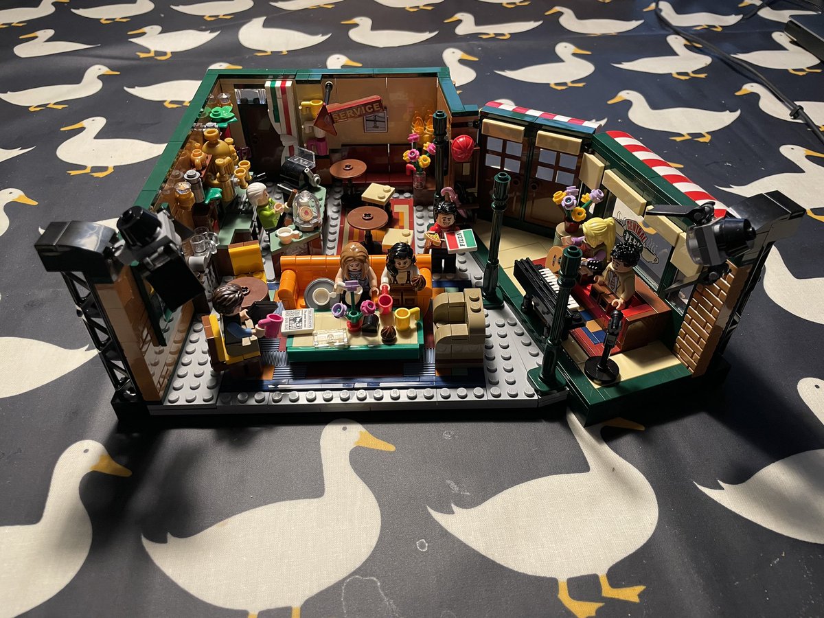 Heidi Crook tweet media