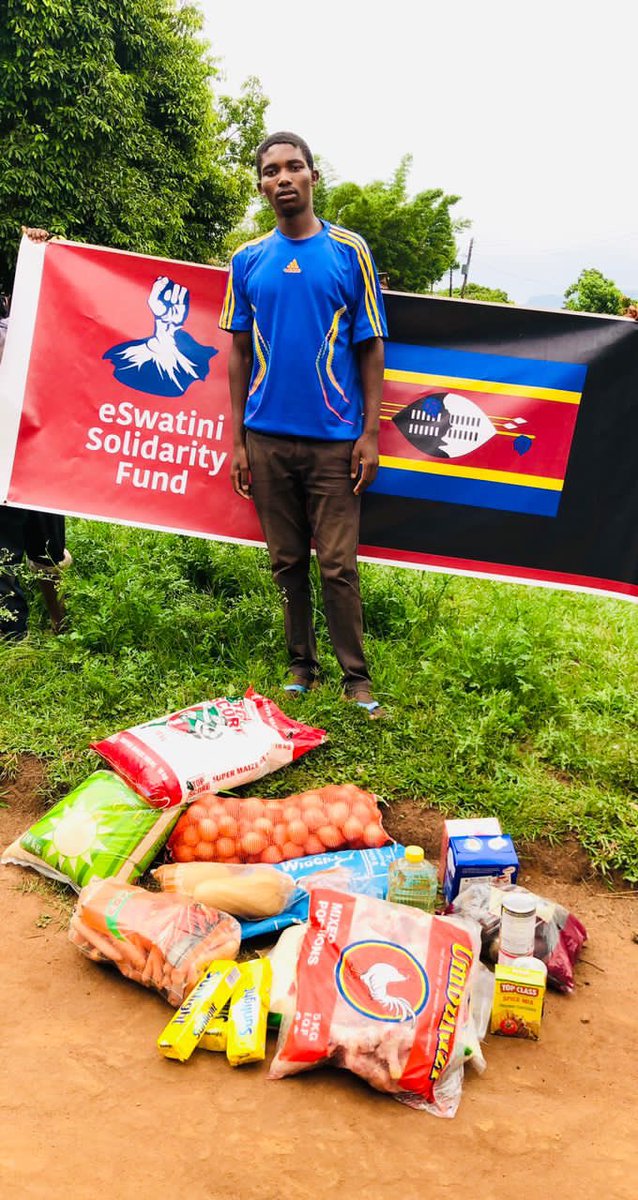 The ground team paid a visit to Mancoba Mabuza (24,worked as retailer at IMbuluzi Valley) he was shot by Police on 20th of October 2021,front and the bullet came out on the back in Mbabane. As you can see the bullet wound still looks septic. He is still not fit for work
#eSwatini