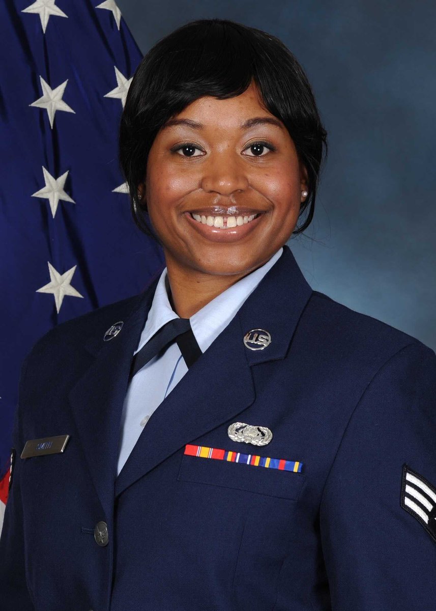 On this Veterans Day we pay special tribute to our own Angela Smith, an Air Force veteran who is CG’s awesome bookkeeper. We give thanks to her and to all those who have served.

#VeteransDay #VeteransDay2021 #AirForce #ThankYou