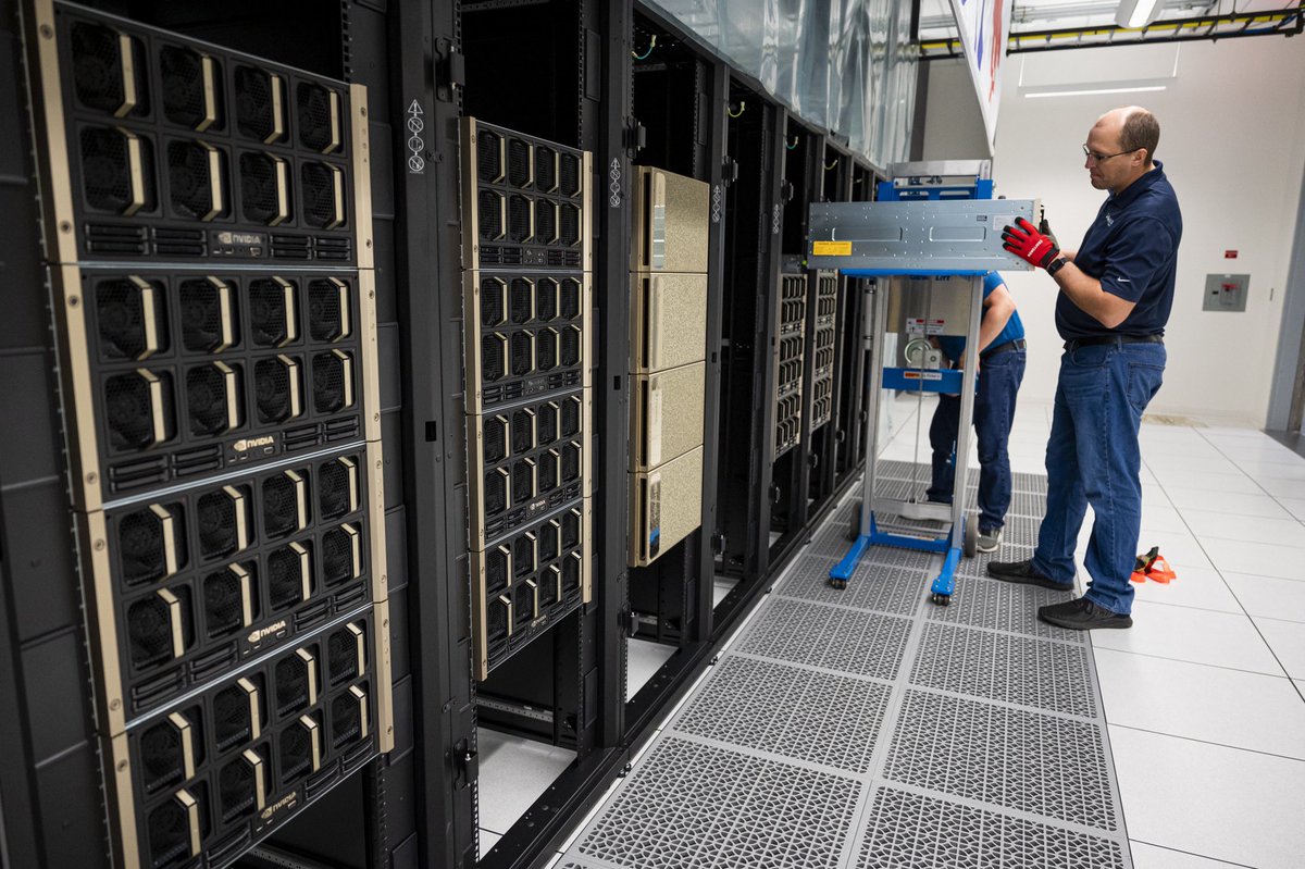 SMU is collaborating with @NVIDIA, investing $11.5 million to dramatically boost the University’s high-performance computing system.

It’s a game-changer for artificial intelligence research, with real benefits for North Texas’ growth as a technology hub. bit.ly/3C3AS1j