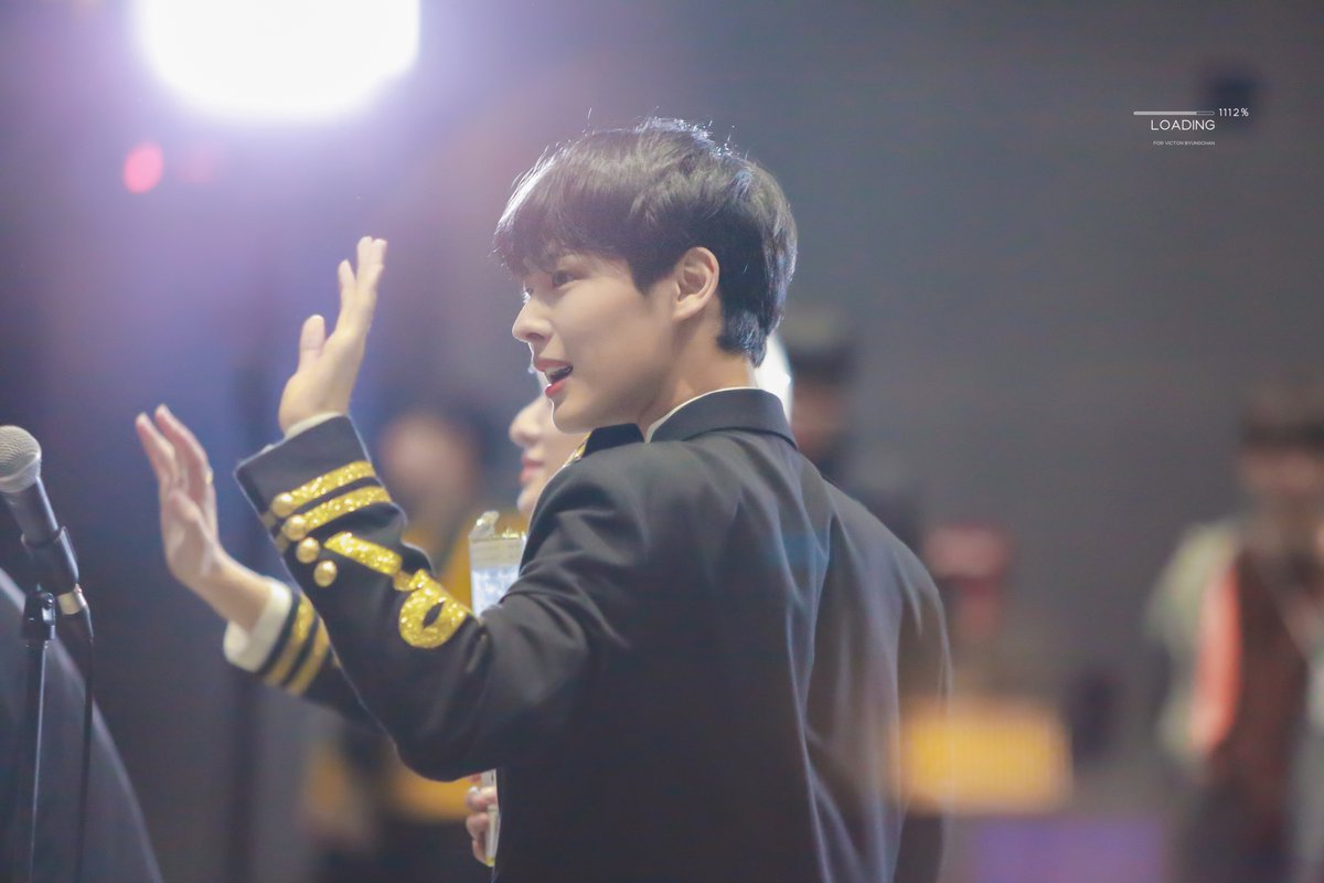 Loading1112's tweet photo. -HAPPY BYUNGCHAN DAY-
🐥우리 병찬이 생일축하해🎂

#소중한_병찬아_생일축하해
#HappyByungchanDay
#빅톤 #최병찬 #병찬 
#VICTON #byungchan https://t.co/726phXjt9Z