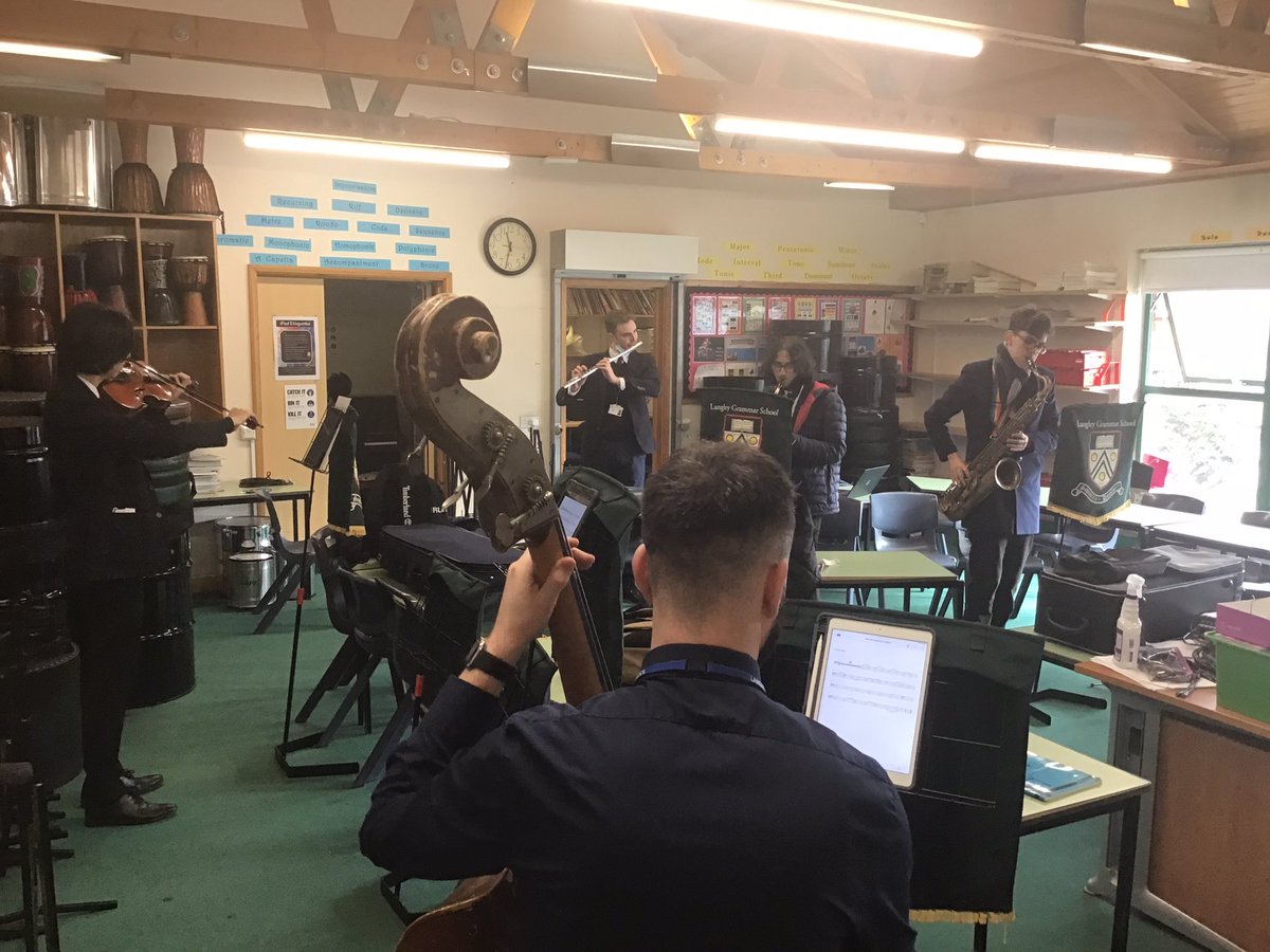 lgs_news's tweet photo. We’re getting ready for #RemembranceDay2021, getting the school together for the first time in two years in our new courtyard #LGSCaring after assemblies this week about self sacrifice and Moral Responsibility https://t.co/sPtrsQp8YM