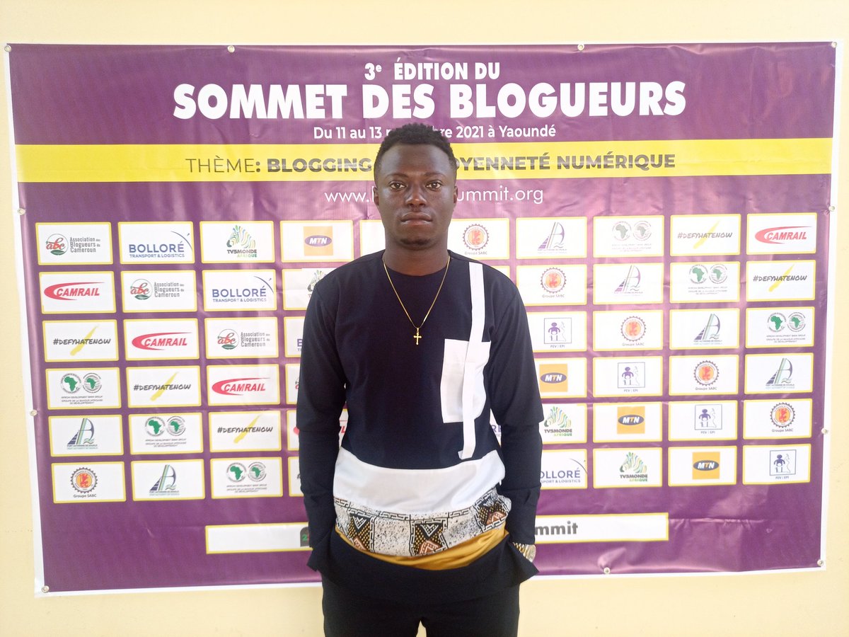BachirouAdib's tweet photo. En ce moment, au Djeuga PALACE de Yaoundé a lieu la 3ème Édition du Sommet des Blogueurs (11Nov - 13Nov).
@BloggersCM @BachirouAdib
THÈME : ✨⤵️
BLOGGING ET CITOYENNETÉ NUMÉRIQUE
#237BloggersSummit #Abc #Blogueur #Sdbc https://t.co/uTdaPs3Z4E