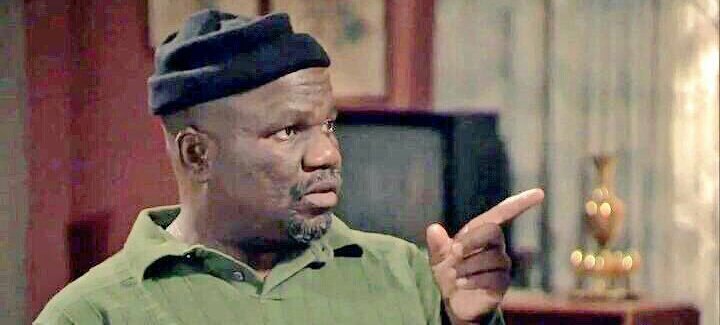 SyaInno's tweet photo. If Ramaphosa declares a State funeral category what what for FW de Klerk kuzomela siyochitha wonke lamaVaccines https://t.co/fqPySHe90Y
