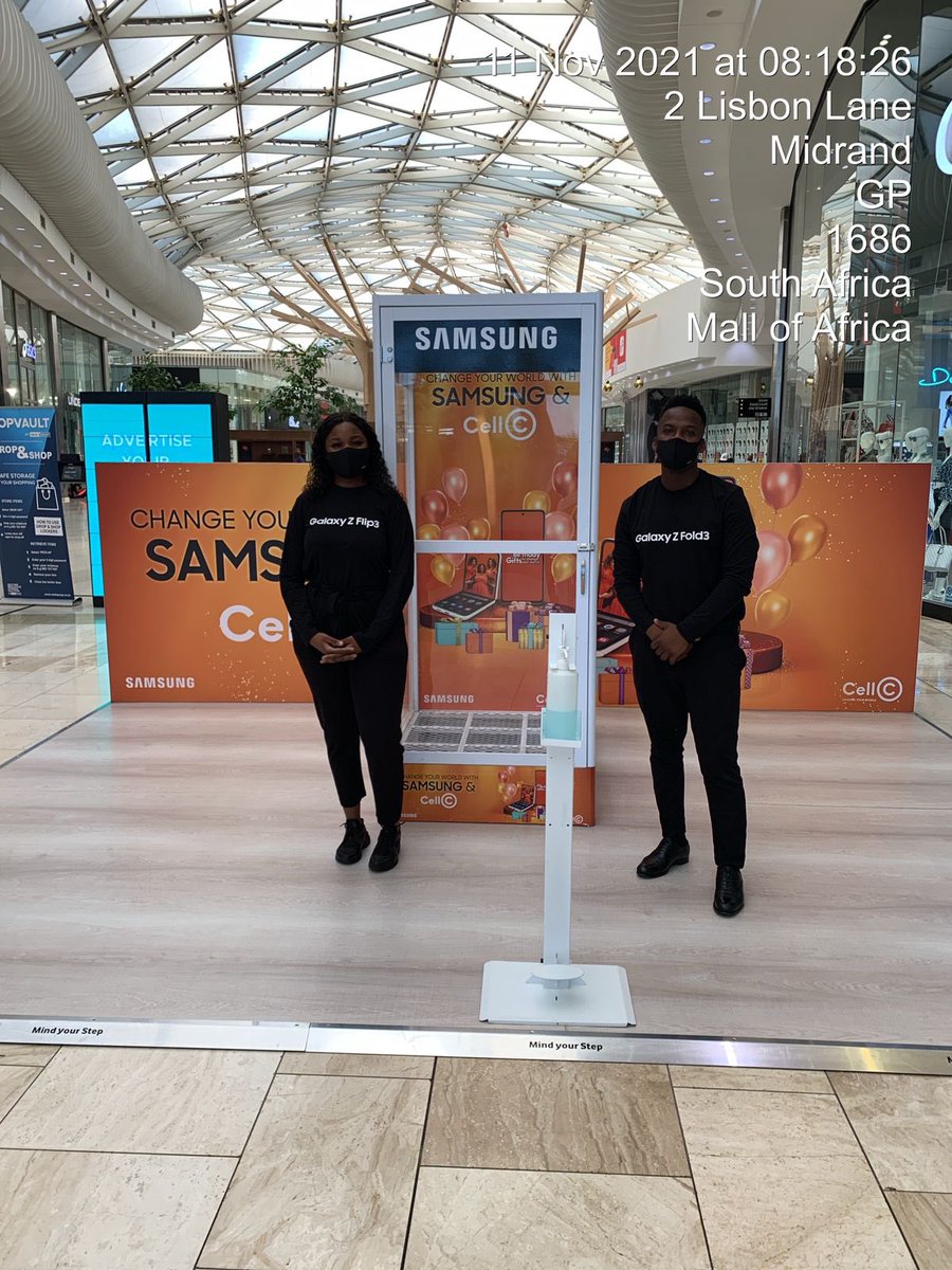 MeGaWorxx1's tweet photo. Cell C summer Campaign starts today 🌞🌞 @SamsungMobileSA #cellCsummer #fieldmarketing #GalaxyZFold3 #GalaxyZFlip3 https://t.co/g028hcq9m0