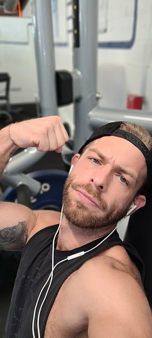 I spend so long giving out positive reinforcement to others that I feel sometimes I overlook my own need