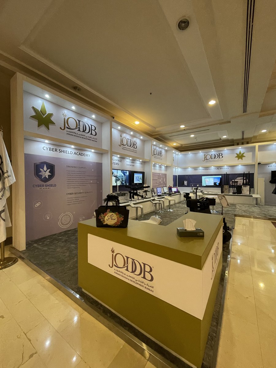 NoorHKJ's tweet photo. #SOFEX’s Brig Gen Ayman Albatran, @taweelAhmad, @Fezz41 & @ShweihatSama made sure that the essential ingredients; a great team + a clear strategic vision + good vibes⚡️ were behind the success of #AIDTSEC2021.
📍#AIDTSEC 🇯🇴
#CyberSecurity
#CyberDiplomacy
#Sakaker
#عليهم
#سكاكر https://t.co/FyQAkoFdGn