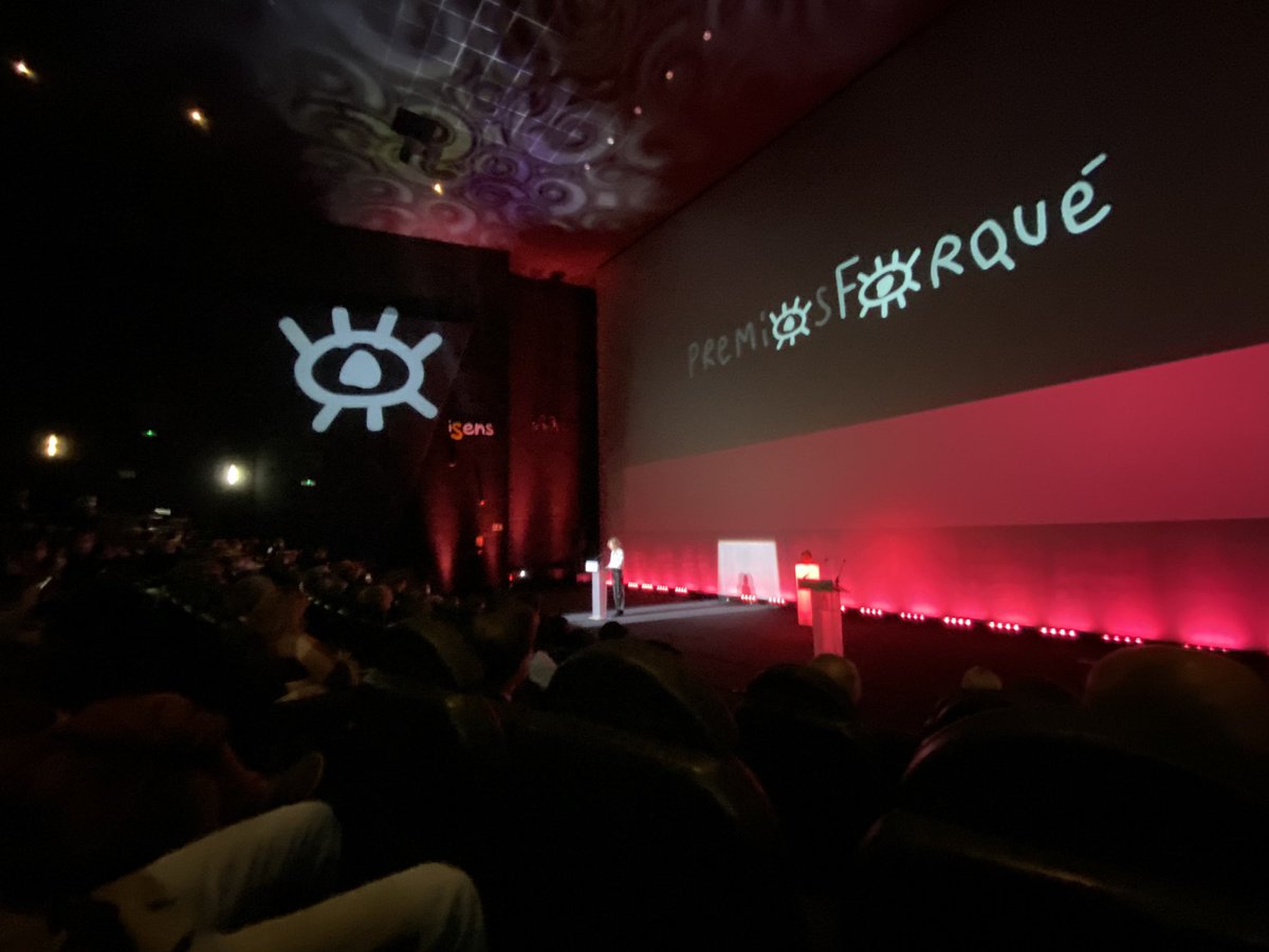 AnaRosbss's tweet photo. ¡Suerte a todas las películas! #Forque2021 #27PremiosForqué
@PremiosForque https://t.co/6EfI3zQbv4