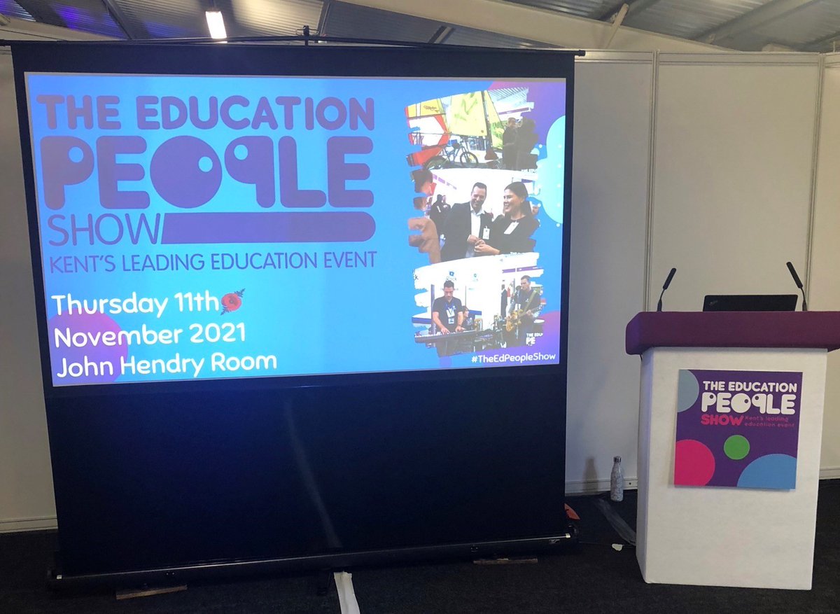 Primary1stTrust's tweet image. How do you develop a culture of digital collaboration? Lorna Hamilton and Matthew Tragheim are about to take to the stage @TheEdPeopleShow 
@WayfieldPrimary @LAHam21 
#First4 #TheEdPeopleShow
