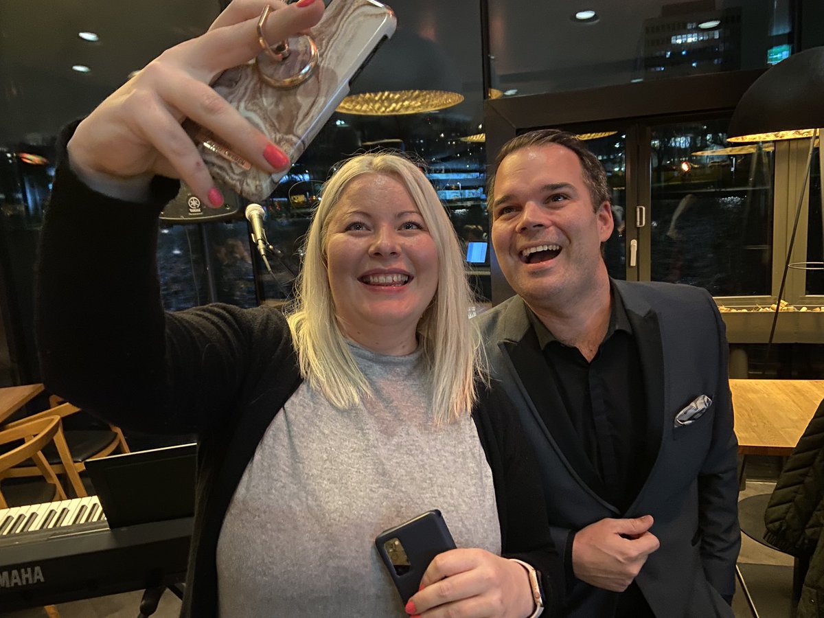 Nyt neuvojalta vaaditaan uudenlaista osaamista, oppiminen sidottava voimakkaammin osallistujien omaan arkeen. Pedagogiikan merkitys korostuu. Teknologia on neuvonnallisesti vuorovaikutteisuuden mahdollistava työtila, mikä tukee marttojen perinteistä neuvontatyötä. <a href="/arkisujuvaksi/">Arki sujuvaksi</a>