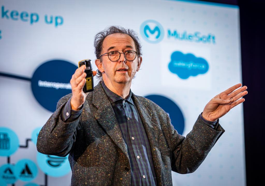 HealthIreland's tweet photo. Paolo Malinverno, VP for Strategy &amp; Innovation with @MuleSoft notes the importance of structured integration
#FHSummit21 https://t.co/s4syRH9EfB