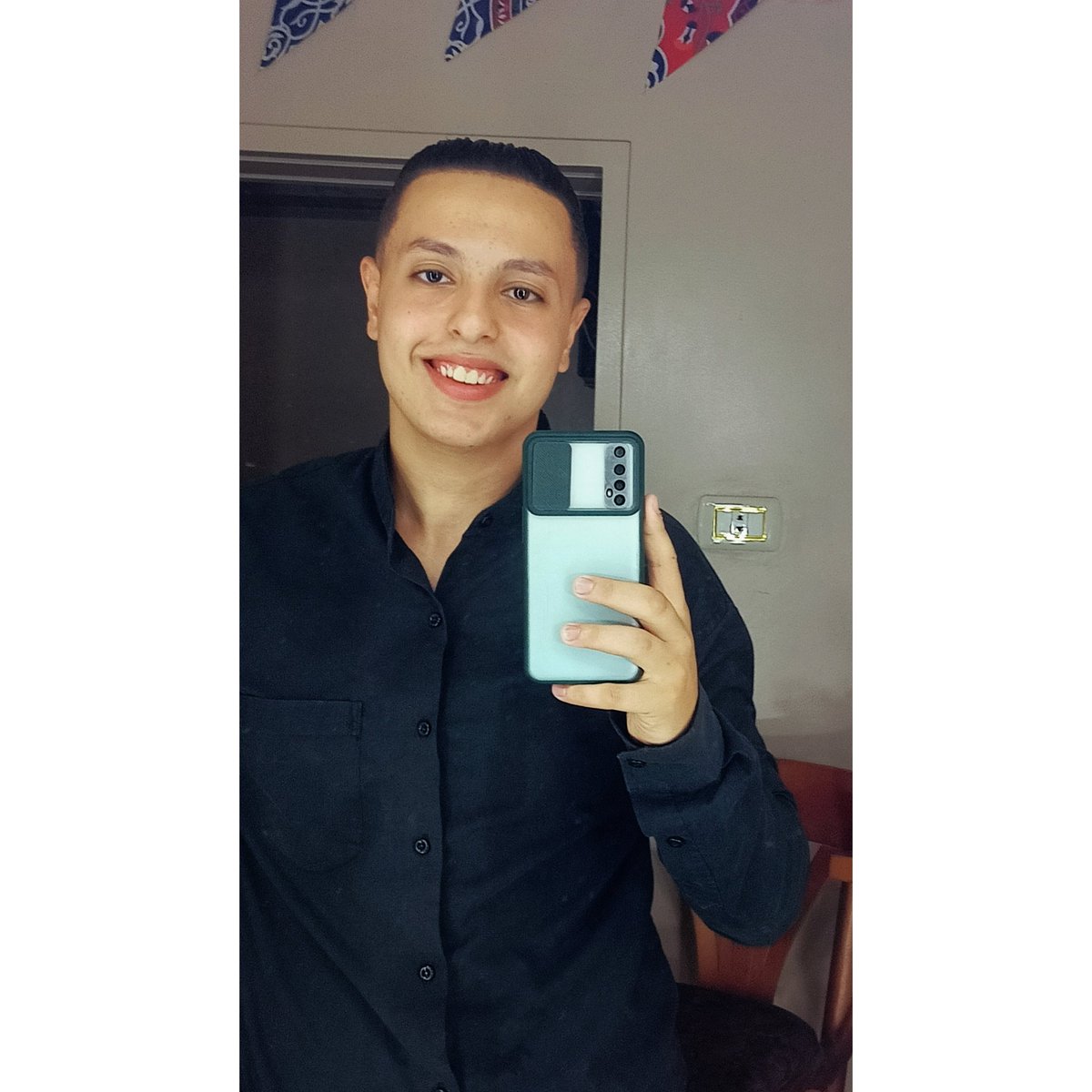 𝒊 𝒘𝒊𝒍𝒍 𝒔𝒖𝒑𝒑𝒐𝒓𝒕 𝒎𝒚𝒔𝒆𝒍𝒇 𝒂𝒏𝒅 𝒔𝒑𝒆𝒏𝒅 𝒂𝒔 𝒊 𝒂𝒎... 🎵🖤.