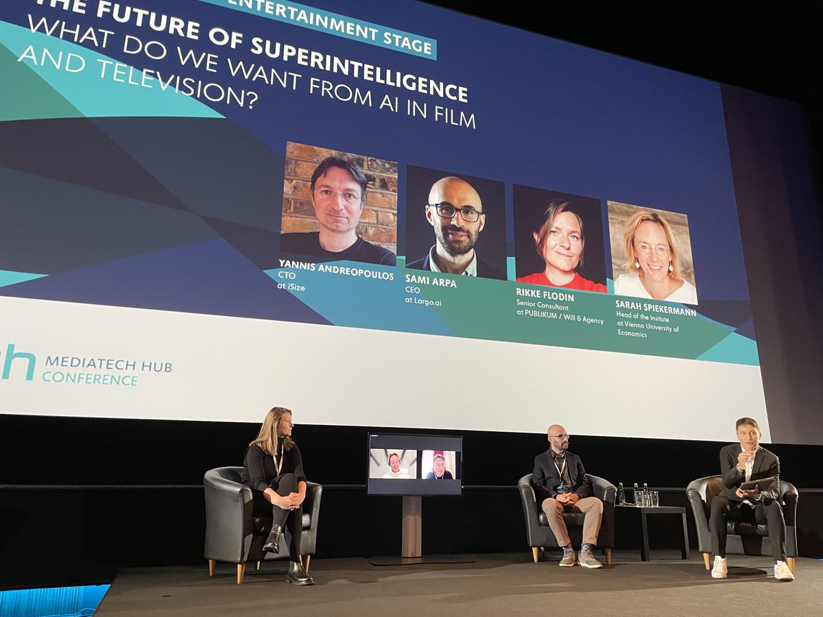 bulkley_g's tweet image. Is there such a thing as mission oriented #AI ? ⁦@MTH_Conference⁩ on the entertainment stage with ⁦@WeCatalysts⁩ at the helm. #mthcon2021