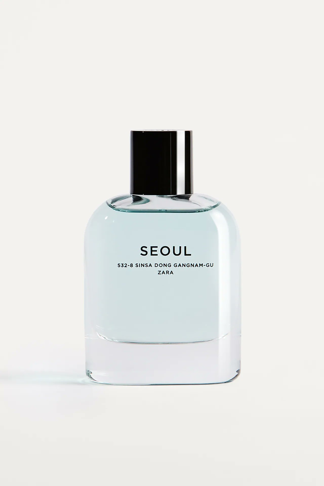 𝑎𝑚𝑖｜ファッションコンサルタントNo.1｜業界初『触れずに
