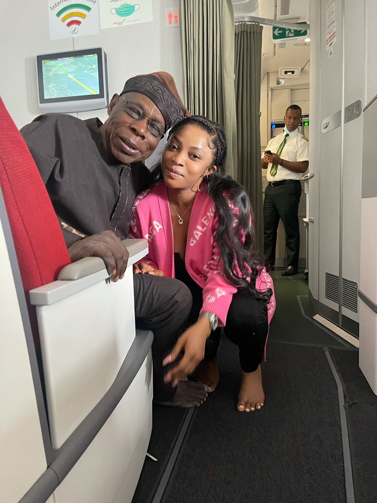 tokstarr's tweet photo. Look who I ran into https://t.co/gojLtk2auD