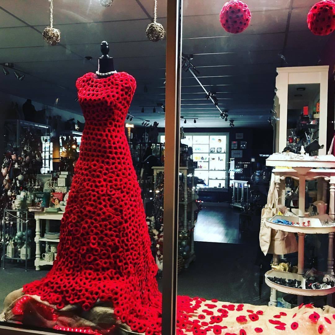 ThinkWhink's tweet photo. Today we remember ❤️ Throwback to our poppy dress 5 years ago when we where on Water Street! 
#lestweforget #remembranceday #yyt https://t.co/udPVqEC9uf