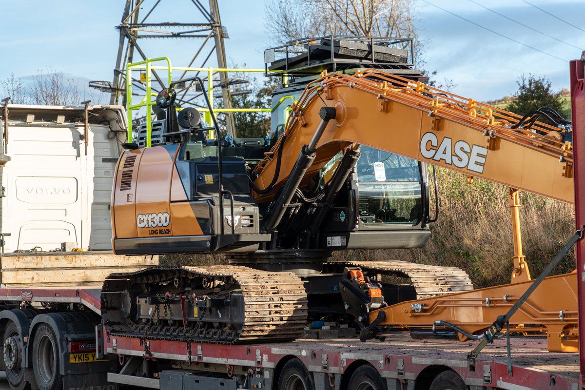 warwickward's tweet photo. 💥ANOTHER MACHINE LEAVING💥
The @CaseCE_EU CX130D Long Reach heading out!
With machines in stock, Warwick Ward is the place to go for all your earthmoving equipment. 🦅💪
https://t.co/KGLUteWN9Z #WarwickWard #NewMachine #CaseCE #CaseCX130D #Excavator #CX130D https://t.co/dSJCMWDv9U
