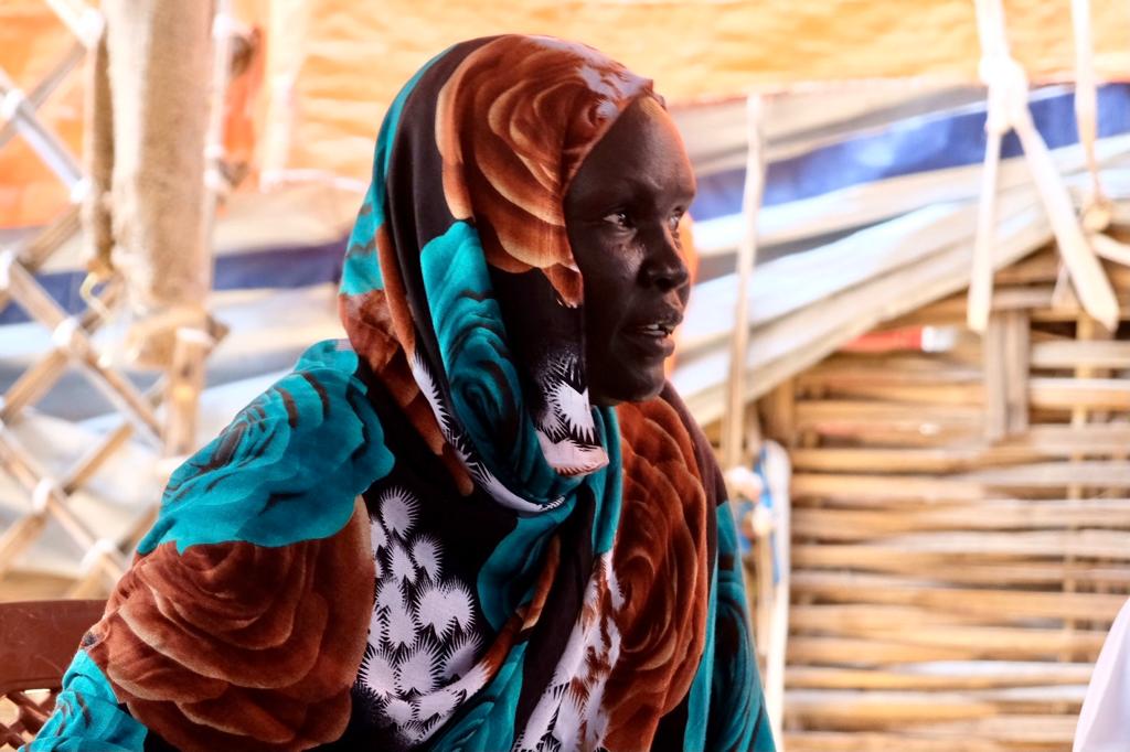 UNDPResilience's tweet photo. She financed her tea business by selling a goat. Her earnings are secured by a"big trader" interest-free. She has also lost goods to a market-fire. She’s a member of #sanduks but does not invest more than required.
Can a digitized #sanduk provide insurance coverage? Let's try. https://t.co/AVEQLz2mji