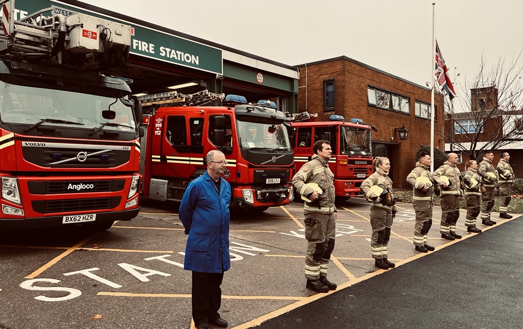 WMFSHighgate's tweet photo. Proudly forming up in front of the station to pause and remember.

#ArmisticeDay 
#LestWeForget https://t.co/NZme62vb5u