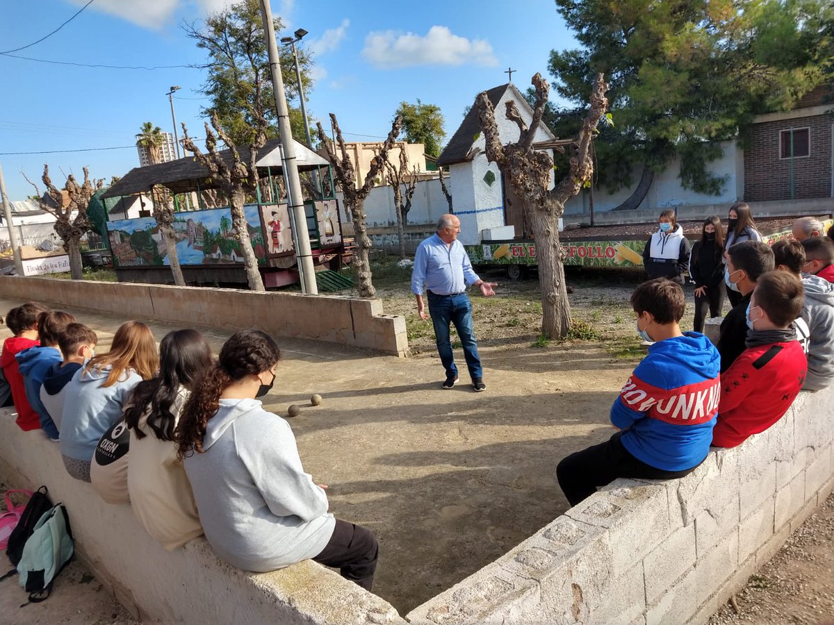 efsaavedra's tweet photo. @IESSaavedra #SaavedraEducaciónFísica https://t.co/CO4mR76DCy