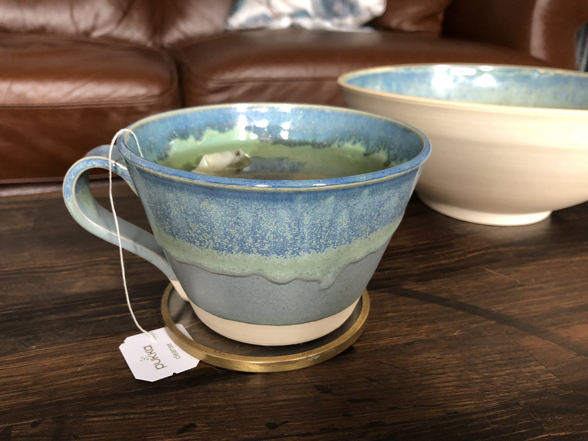Morning #elevenseshour I’m trying a new shape today, mainly because I like a giant cup of tea. It’s pinging rather worryingly so not sure it will pass, so it may be back to the drawing board 🙄 
#experiments  #working #ceramics #gifts 

ceramics@chickenscoop.com for successes