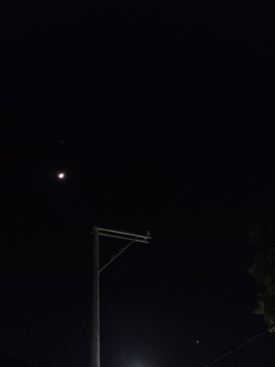 CleiAbitria's tweet photo. Majestic sky tonight! @earthshakerph #AstroShakers #WeLookUpAsOne
πPasig City
π
November 11, 2021 (7:01 PM) https://t.co/KHEaFz5Gpt