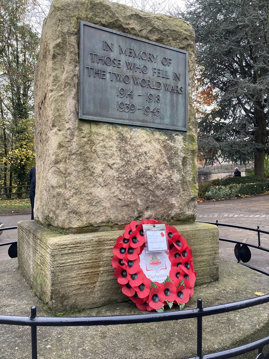 Our Veterans Network marked #RemembranceDay2021 by laying a wreath and marking the minutes silence in Matlock #LestWeForget
