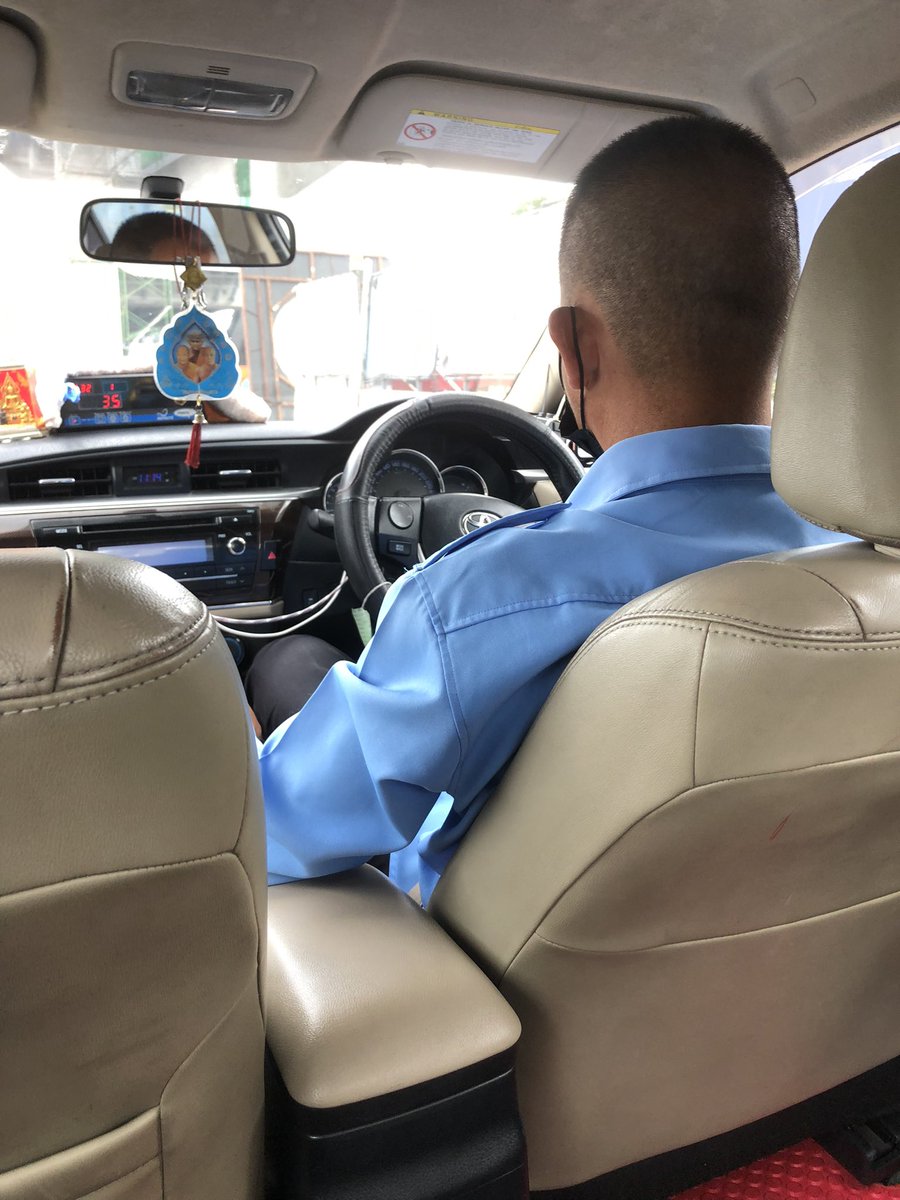 drafz6's tweet photo. #แท็กซี่ขี้เงี่ยน #แท็กซี่หื่น #นัดเย็ด #เล่าเรื่องเสียว #อยากโดนเย็ด
~~~ สวัสดีค่าาา วันนี้มีเรื่องเล่าเกี่ยวกับแท็กซี่ขี้หื่นมาเล่าให้ฟัง…
วันนี้เราจะไปห้างแห่งนึง เราเลยขึ้นแท็กซี่ไป เราก็แต่งตัวยั่วๆบดๆ เป็นธรรมดาของสาวสอง ฉ���ดน้ำหอมและทาโลชั่นกลิ่นหอมฟุ้ง ยั่วเพศขั้นสุด https://t.co/RrLPcppsqX
