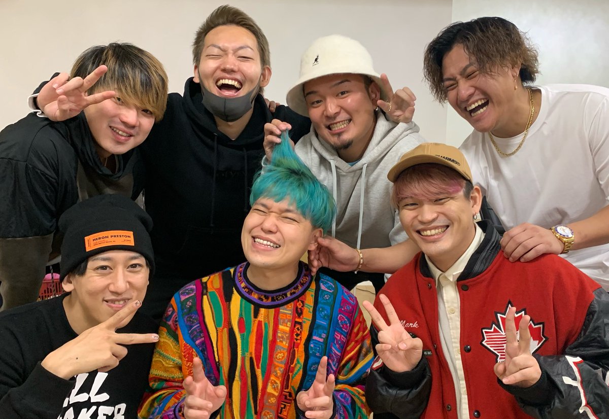 へきトラ劇場さん初コラボ❤️
まだまだへなちょこの僕たちに
声かけてくださって光栄でしかない😭

めーちゃくちゃ面白いの撮れたから見てね♡
へきトラ劇場さん側の動画も頑張ったから絶対に見てきて…
youtu.be/znIiezB2bv0