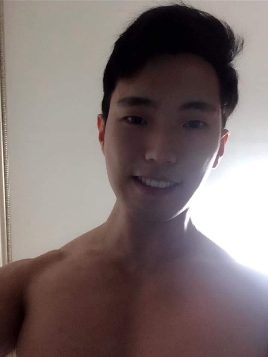 jun_hck's tweet photo. 메인트 올릴게없어서
대충쓰는  #ㄱㅊㅅ #게친소
운동좋아하는 히키코모리
마음리트윗해도 찾아가는일없어요 https://t.co/RLhbDp0ZRE