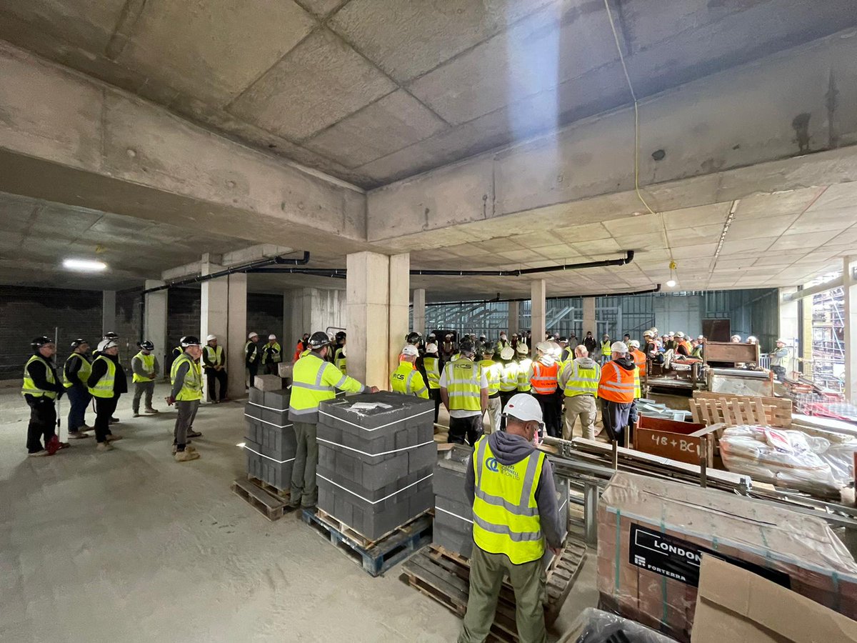 Marketfield Way tweet media