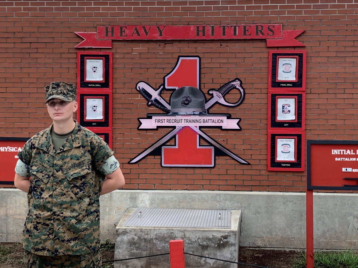hillbilly3000's tweet photo. I want to thank all who have served and are currently serving especially my son thank you for your sacrifices. https://t.co/WF7DGcj2F0