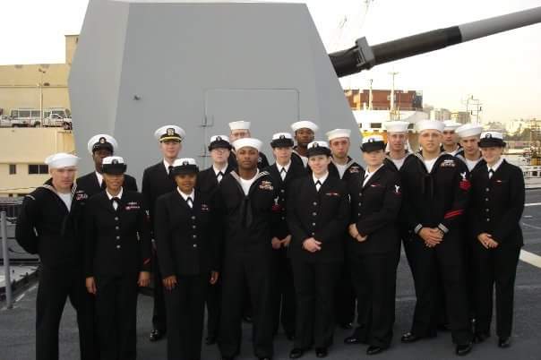 Browns_Fan32's tweet photo. Happy #VeteransDay #VeteransDay2021 to every mother fucking gangsta in this photo. I love and miss you all. #Navy #USNavy #DDG98 #ForrestSherman https://t.co/6dZZ3XLdLW