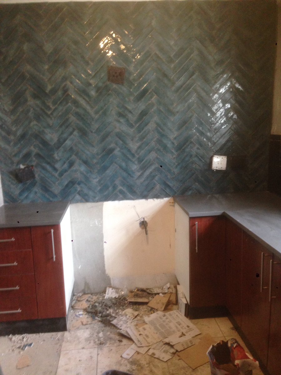 mike_hmc's tweet photo. Herringbone kitchen backsplash tiling #Durbanville #Rollingprojects https://t.co/02KFXkiIvx