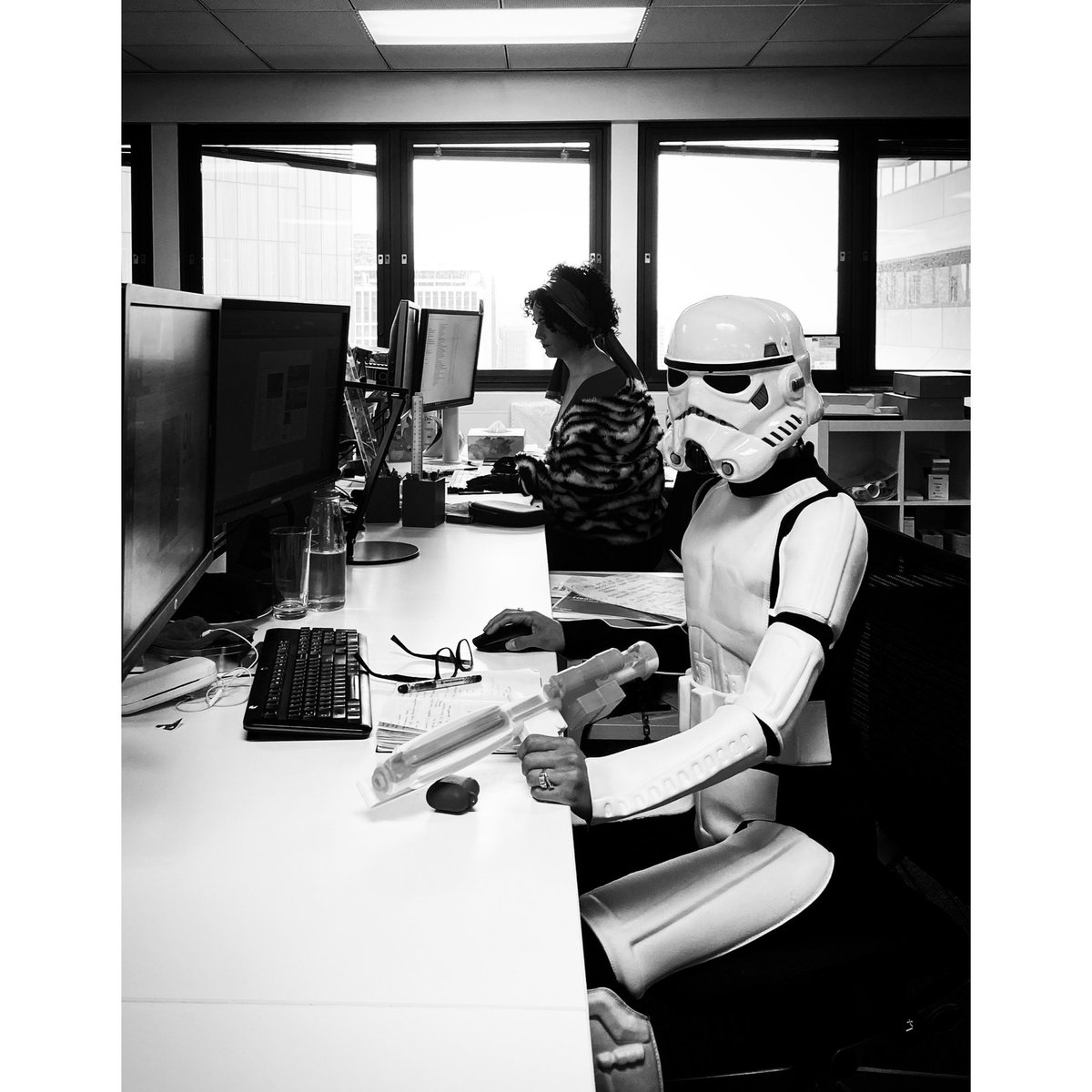 ____jiji's tweet photo. Day job @starwars https://t.co/xgL2a2KvfO