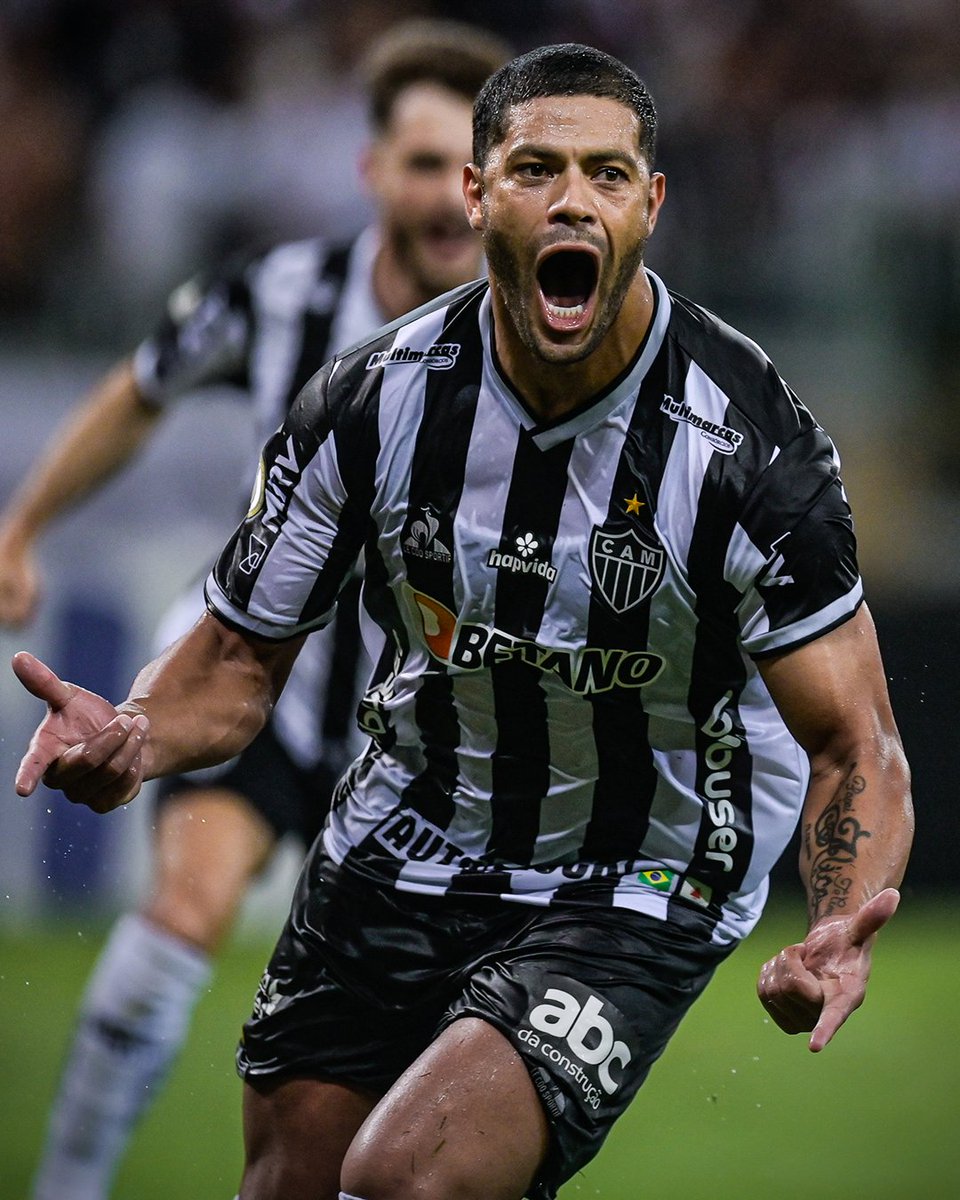 brfootball's tweet photo. Hulk and Diego Costa scored for Atlético Mineiro in their win vs. Corinthians on Wednesday.

The duo have combined for nine goals in their past seven games together 🤜🤛 https://t.co/yd0WYWCxJH