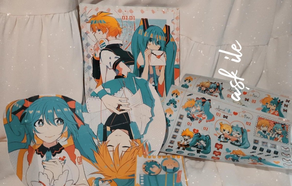 2731Jin's tweet photo. @dynaMicLetter finally arrived ❤ Everything was so gorgeous!! Everyone did so well ٩̋(ˊ•͈ ꇴ •͈ˋ)و Big thank you for all your dedication and hardwork! all of your creations make me smile ❤❤❤ Love LenKu so muchhhh https://t.co/pX0lKZ1rTh