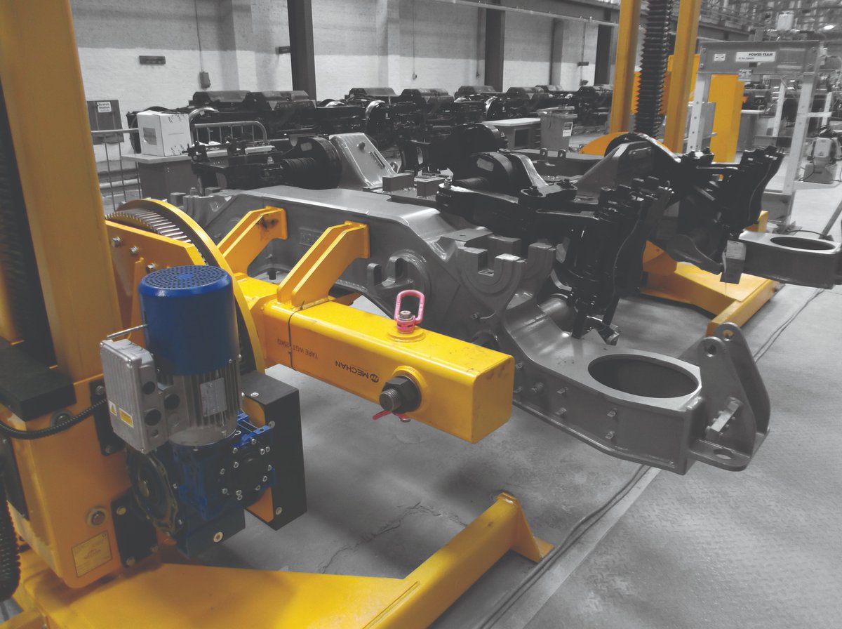 mechanuk's tweet photo. Do you need to access all parts of a bogie during maintenance?
Working in pairs, our rotators lift and turn a bogie to provide access to all areas in an ergonomic and safe manner.
To find out more speak to our sales team today.
#BogieRotators #Rotators #MechanLimited https://t.co/IwKmA4PyWD