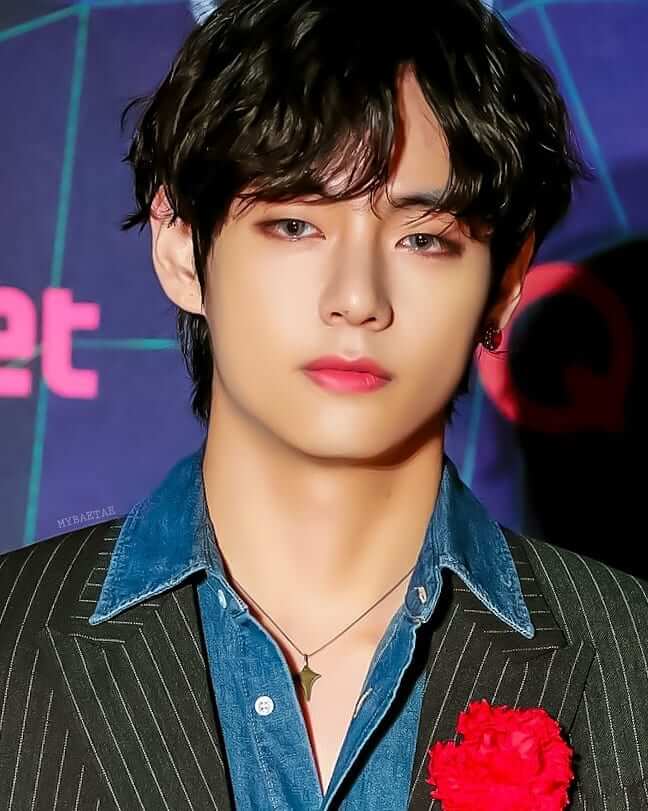 WORLDMUSICAWARD's tweet photo. #BTS' #Taehyung's self written and composed song #Scenery hits 200 Million streams on #SoundCloud!💪💥2️⃣0️⃣0️⃣Ⓜ️🎧🔊☁️👑💜
https://t.co/voIKiI1GUN https://t.co/Nu8OW9pqus