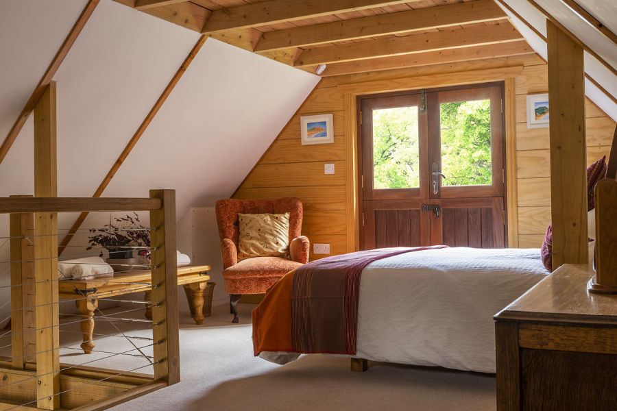 TheHolidayCots's tweet photo. โ๏ธ #LateAvailability โ๏ธ
thecabin@greensleeves has limited dates available for a stay before Christmas, including a last-minute break commencing the 12th of November!
๐๏ธ Sleeps 1-4
https://t.co/i5ztsjCsHi
#Harcombe #LymeRegis #Dorset #Relaxing #LastMinute #WeekendBreak https://t.co/azDuztX3Wy