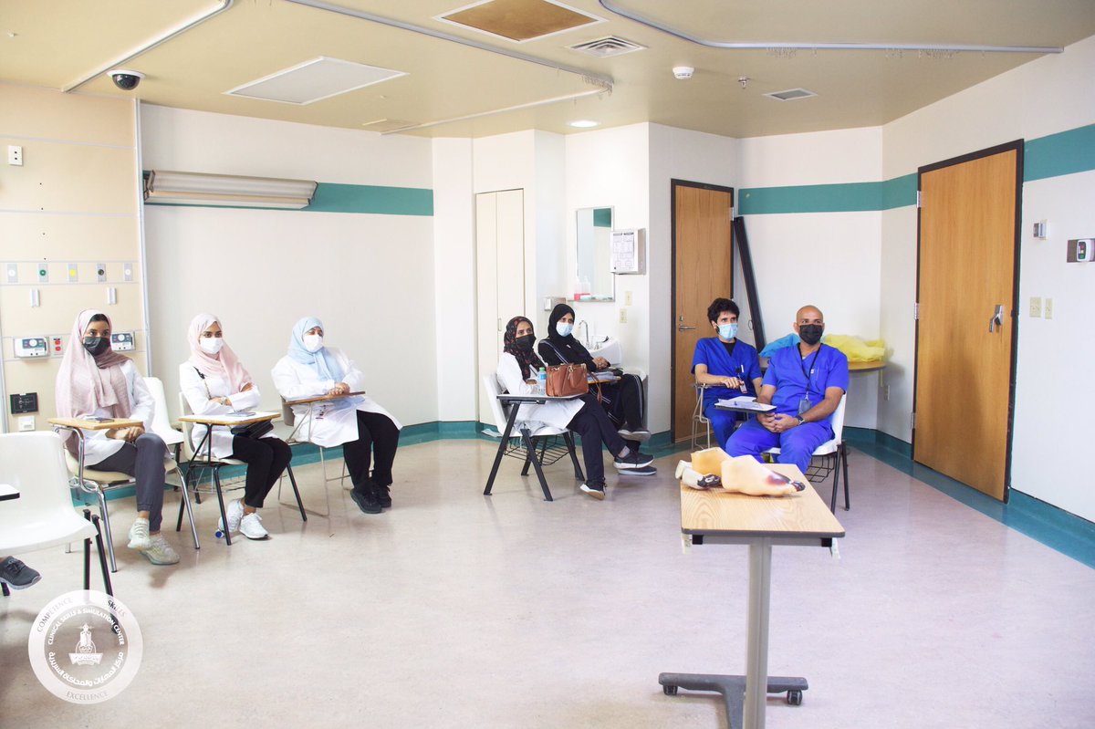 CSSCKau's tweet photo. 🟢 أقام مركز تعزيز الصحة @kauhp1 وبمشاركة مركز المهارات والمحاكاة السريرية ورشة عمل " السكري والمحاكاة " ضمن فعاليات الحملة التوعوية بداء السكري وقام بتقديم الورشة د. صافيناز الشيخ و أ. بكرية الراشدي ✅👏🏻
.
.
#WorldDiabetesDay 
#Simulation 
@kauweb 
@KAUHospital 
@vpdkau https://t.co/gkeuzn6KkP