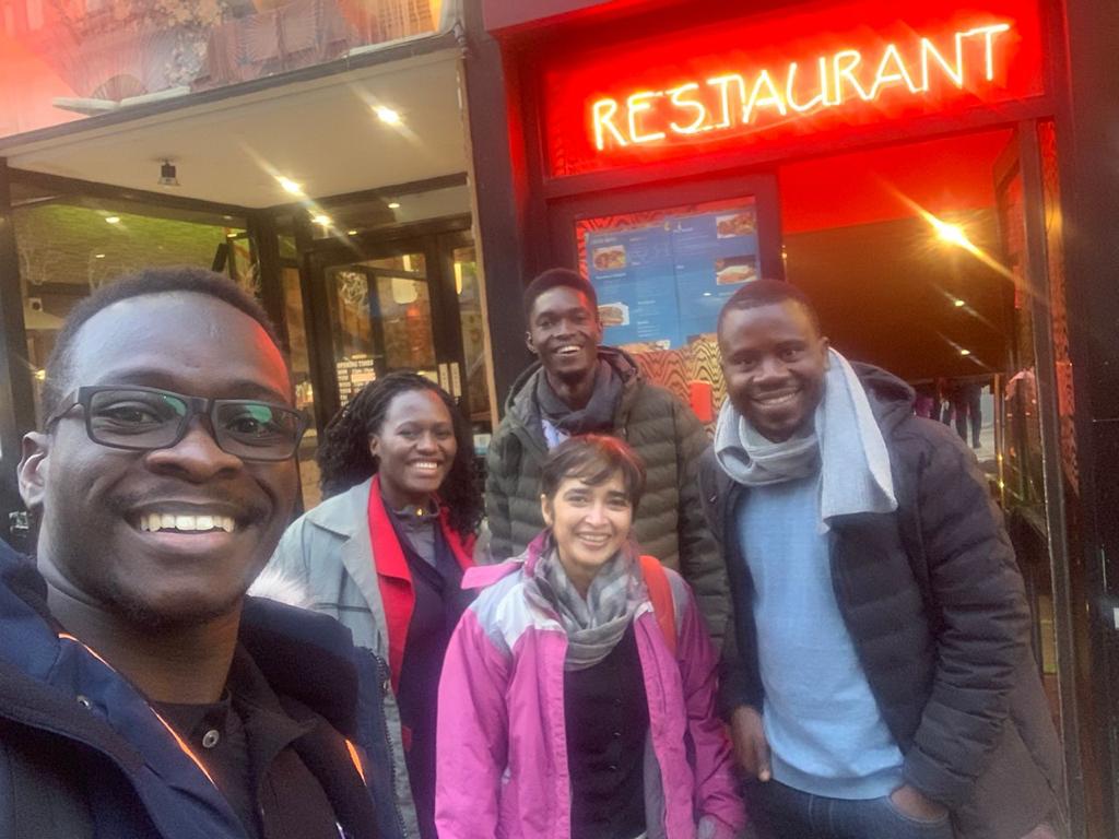 VSOPeople's tweet photo. That's a wrap from us at #COP26! It was great to end on a high meeting our amazing friends in the climate space including @PiusOko and @LuckyAbeng... π
#TogetherForOurPlanet #OurMessageToCOP26 #ClimateAction https://t.co/81llQhogud