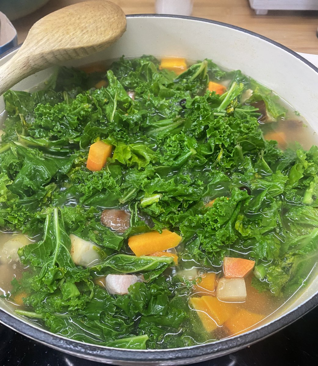 Grünkohl-Eintopf mit Kürbis, Karotte, Kartoffel