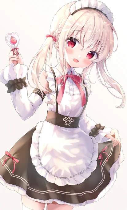 白髪メイドさん♡ 