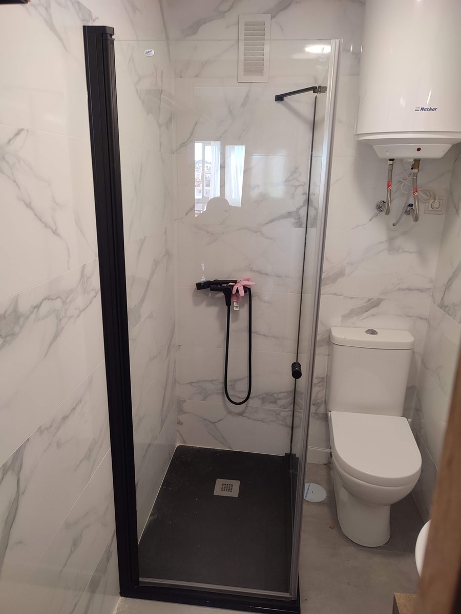 AlubanoProduban's tweet photo. Fabricante Mamparas de baño y ducha Málaga Alubaño Produban
#Mamparas #Baño #Vidrio #Reforma #Ducha #Bañera #Málaga
https://t.co/ypJ88XP8Go  952236016 https://t.co/7fXNlDMB3g